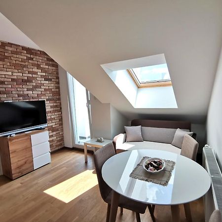 Stan Na Dan M Apartment Novi Sad Ngoại thất bức ảnh