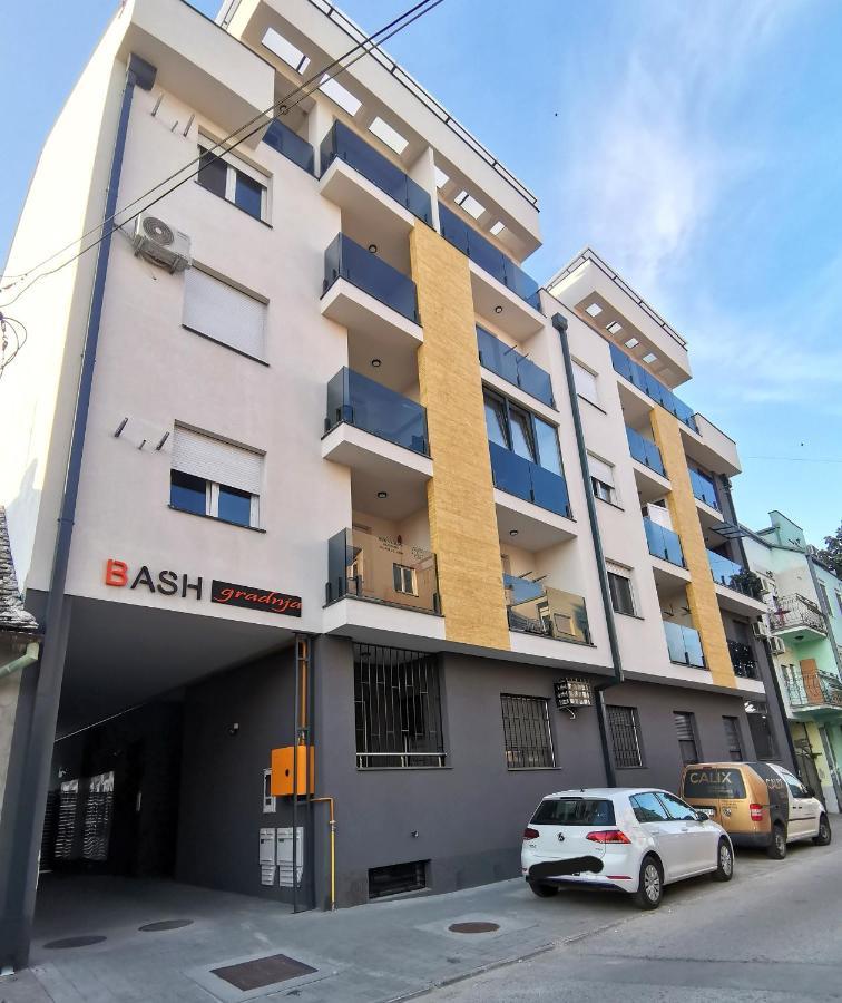 Stan Na Dan M Apartment Novi Sad Ngoại thất bức ảnh