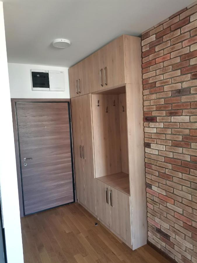 Stan Na Dan M Apartment Novi Sad Ngoại thất bức ảnh